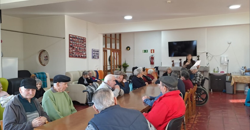 Hora do Conto – Histórias que aproximam…
